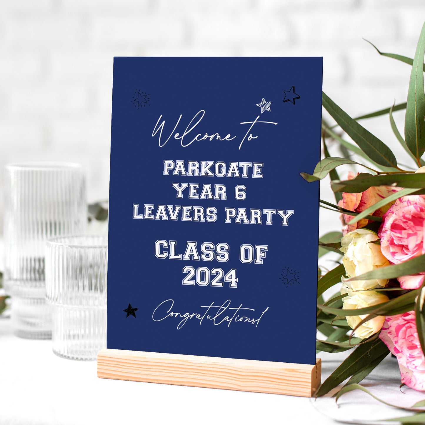 Class of 2024 School Leavers Selfie Frame and Party Sign