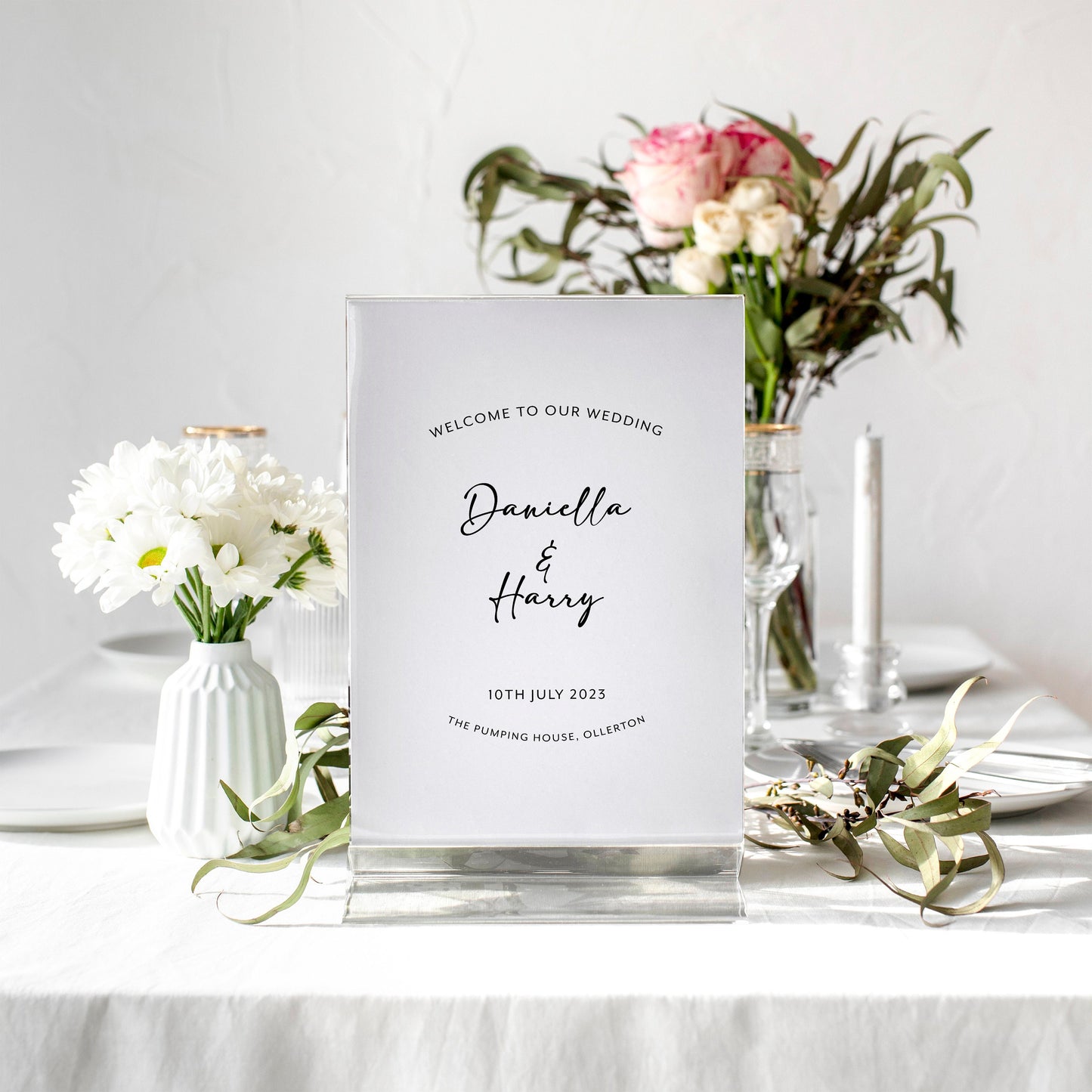 Modern White Wedding Welcome Sign