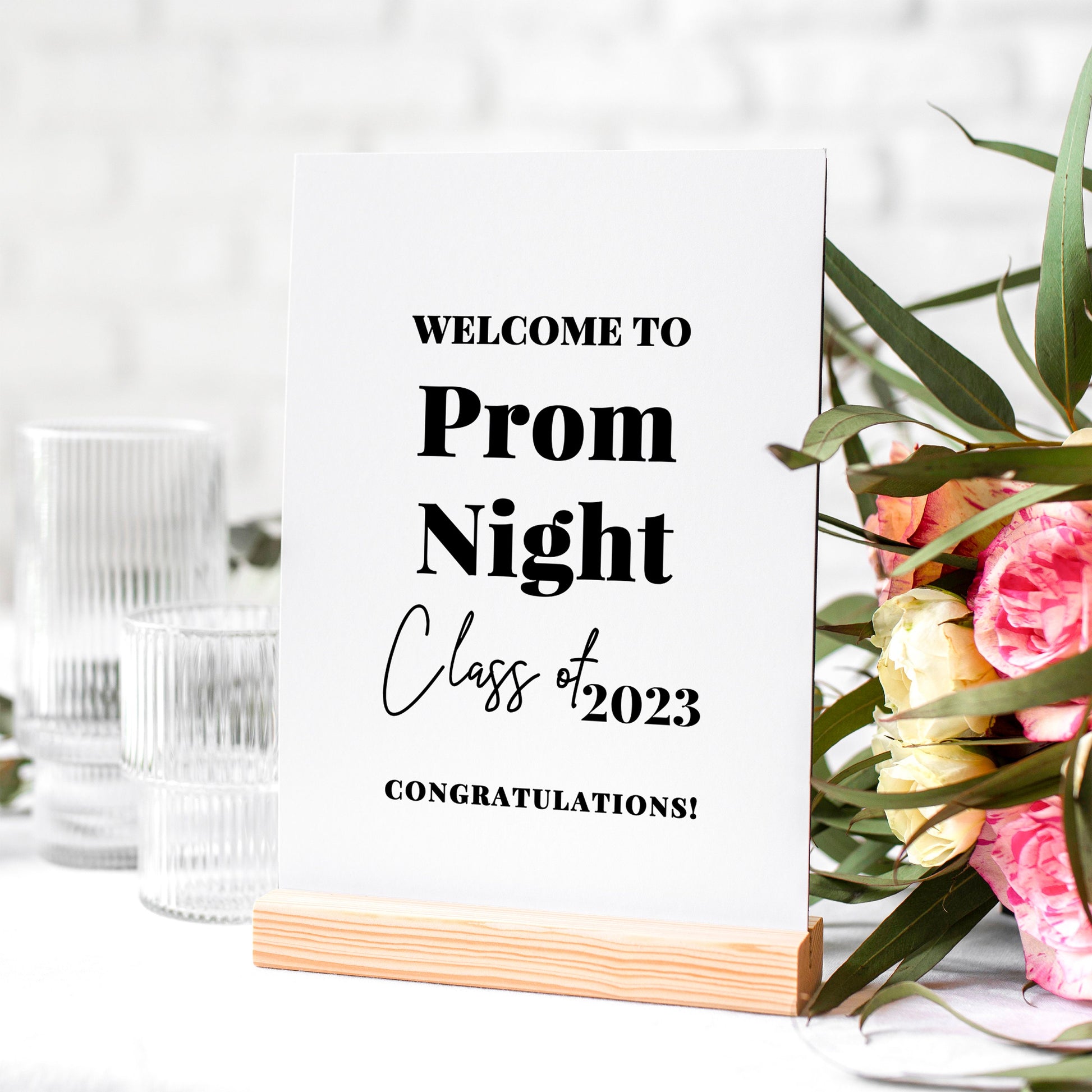 White Prom Party or Graduation Selfie Frame & Party Sign – Smart Party Shop